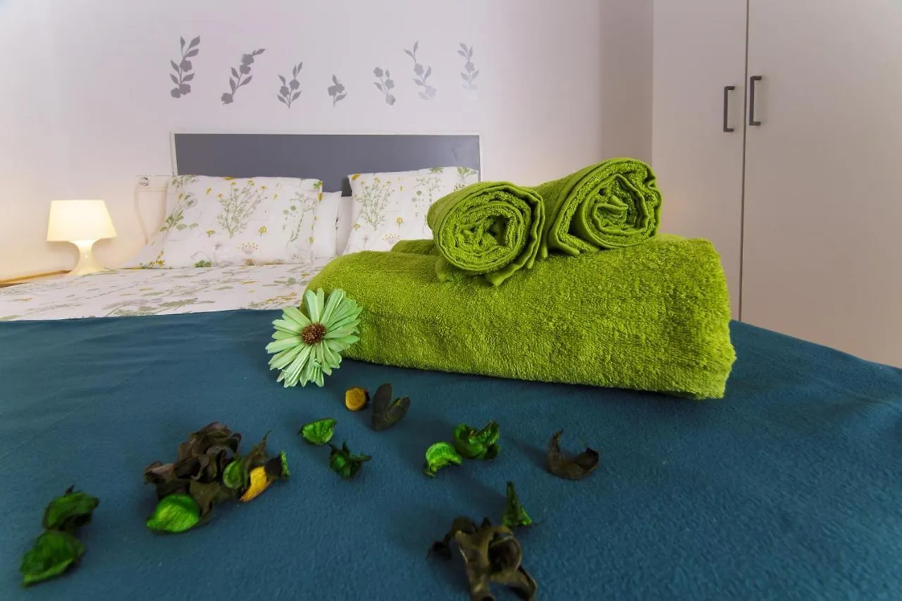 Sea & Wave Don Cristian Apartment Malaga