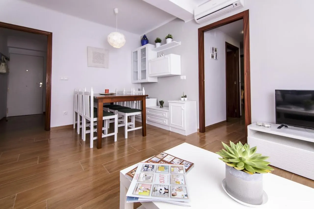 Sea & Wave Don Cristian Apartment Malaga 0*,  Spain